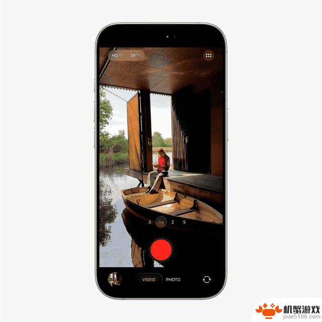 苹果WWDC26:iOS18升级,全新液态玻璃与AI主打