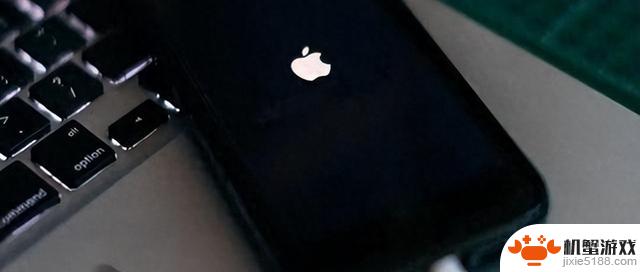 突破极限!iPhone 终成功降级 iOS 14.5,具有重要意义